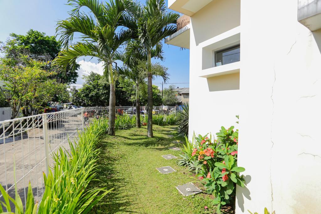 Reddoorz Plus @ Candrawulan Buahbatu Bandung Bagian luar foto